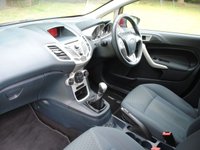 USED 2012 12 FORD FIESTA 1.4 ZETEC 16V 5d 96 BHP www.suffolkcarcentre.co.uk - Located at Ilketshall