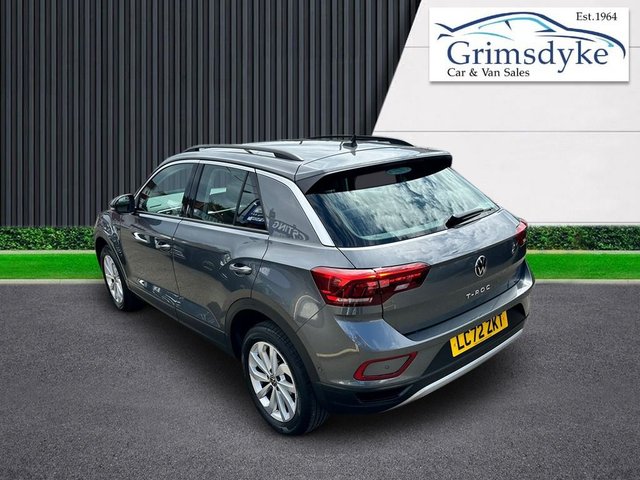 View our VOLKSWAGEN T-ROC