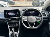 USED 2023 72 VOLKSWAGEN T-ROC 1.5 LIFE TSI DSG 5d 148 BHP ** RAC BUYSURE INSPECTED **