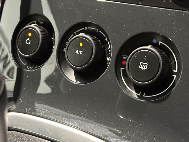 View our PEUGEOT 3008