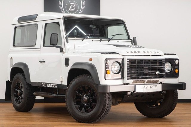2013 63 Land Rover Defender 2.2 TD HARD TOP 