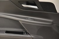 USED 2017 17 JAGUAR XE 2.0 PRESTIGE 4d 178 BHP 