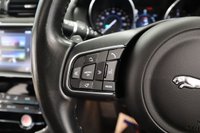 USED 2017 17 JAGUAR XE 2.0 PRESTIGE 4d 178 BHP 