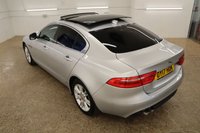 USED 2017 17 JAGUAR XE 2.0 PRESTIGE 4d 178 BHP 