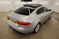 USED 2017 17 JAGUAR XE 2.0 PRESTIGE 4d 178 BHP 