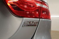 USED 2017 17 JAGUAR XE 2.0 PRESTIGE 4d 178 BHP 