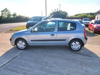 USED 2004 54 RENAULT CLIO 1.1 EXTREME 3 16V 3d 75 BHP 