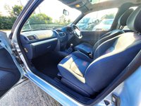 USED 2004 54 RENAULT CLIO 1.1 EXTREME 3 16V 3d 75 BHP 
