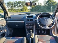 USED 2004 54 RENAULT CLIO 1.1 EXTREME 3 16V 3d 75 BHP 