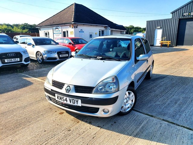 View our RENAULT CLIO