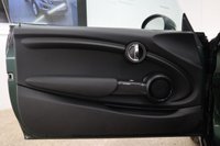 USED 2017 17 MINI CONVERTIBLE 1.5 COOPER 2d 134 BHP 