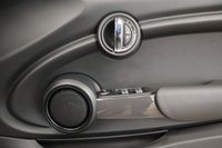 USED 2017 17 MINI CONVERTIBLE 1.5 COOPER 2d 134 BHP 