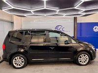 USED 2015 64 VOLKSWAGEN TOURAN 1.6 TDI SE MPV 5dr Diesel Manual Euro 5 (105 ps) Full Main Dealer Service History, Front And Rear Parking Sensors, DAB Radio