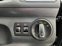 USED 2015 64 VOLKSWAGEN TOURAN 1.6 TDI SE MPV 5dr Diesel Manual Euro 5 (105 ps) Full Main Dealer Service History, Front And Rear Parking Sensors, DAB Radio