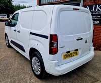 USED 2019 69 VAUXHALL COMBO 1.5 L1H1 2300 SPORTIVE S/S 101 BHP 1 OWNER 12 MONTH MOT