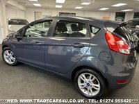 USED 2015 15 FORD FIESTA 1.2 ZETEC 5d 81 BHP UK DELIVERY FLAT FEE &pound;175 (SUBJECT TO DEAL) *OVER 100 IMAGES ON OUR WEBSITE*BESPOKE FINANCE ARRANGED*PART EXCHANGE WELCOME*ALL VEHICLES HPI CLEAR