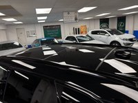 USED 2019 19 LAND ROVER RANGE ROVER VELAR  R-DYNAMIC HSE D240 AUTO EURO 6 **FUJI WHITE*** UK DELIVERY FLAT FEE &pound;175 (SUBJECT TO DEAL) *OVER 100 IMAGES ON OUR WEBSITE*BESPOKE FINANCE ARRANGED*PART EXCHANGE WELCOME*ALL VEHICLES HPI CLEAR