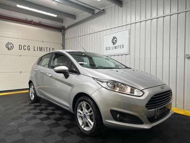 2015 15 Ford Fiesta 1.0 ZETEC 5d 99 BHP