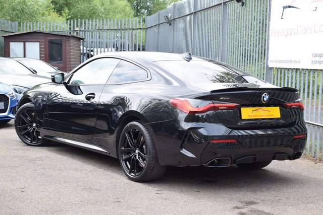 View our BMW 4 SERIES