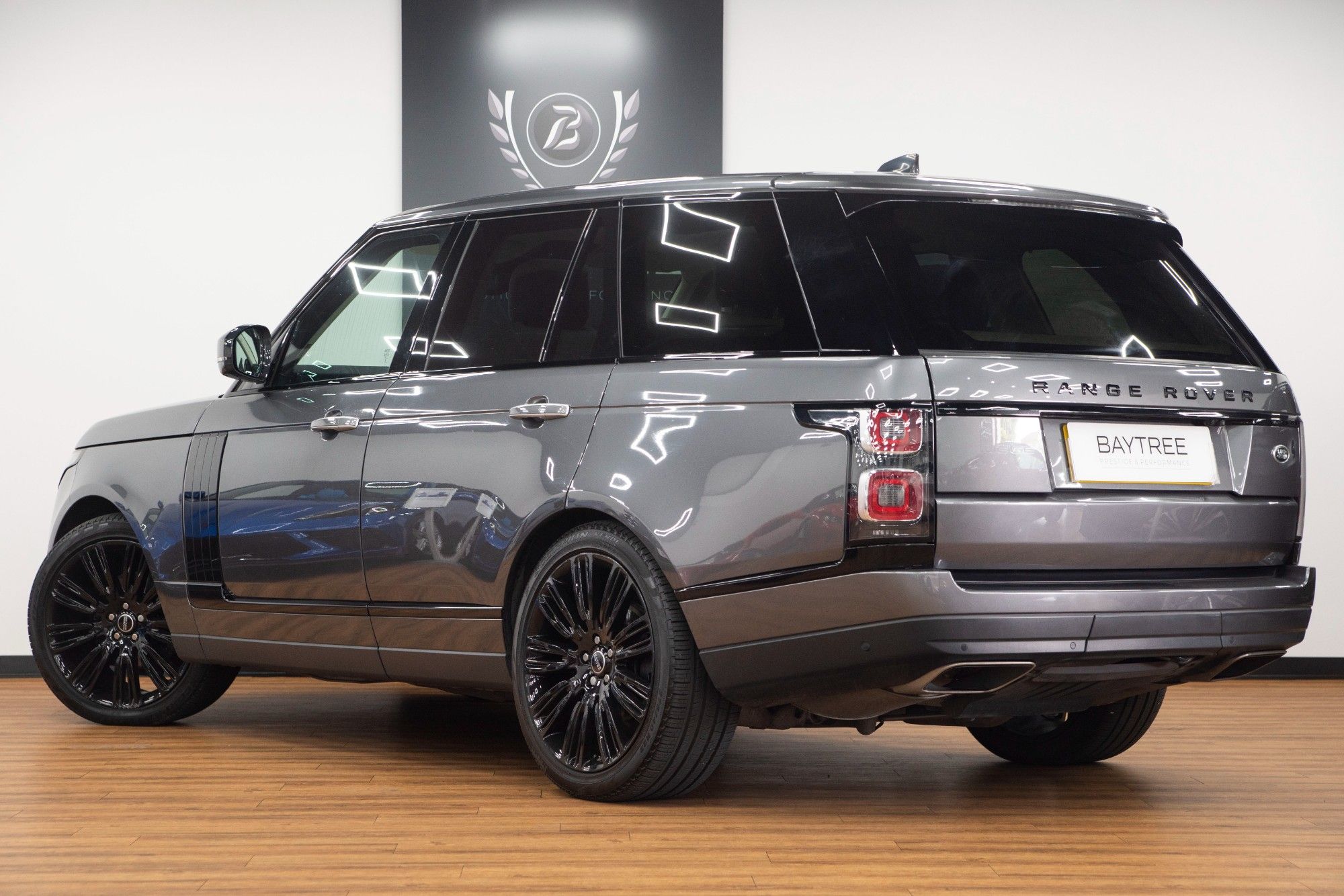 USED 2018 68 LAND ROVER RANGE ROVER 3.0 SDV6 VOGUE SE 