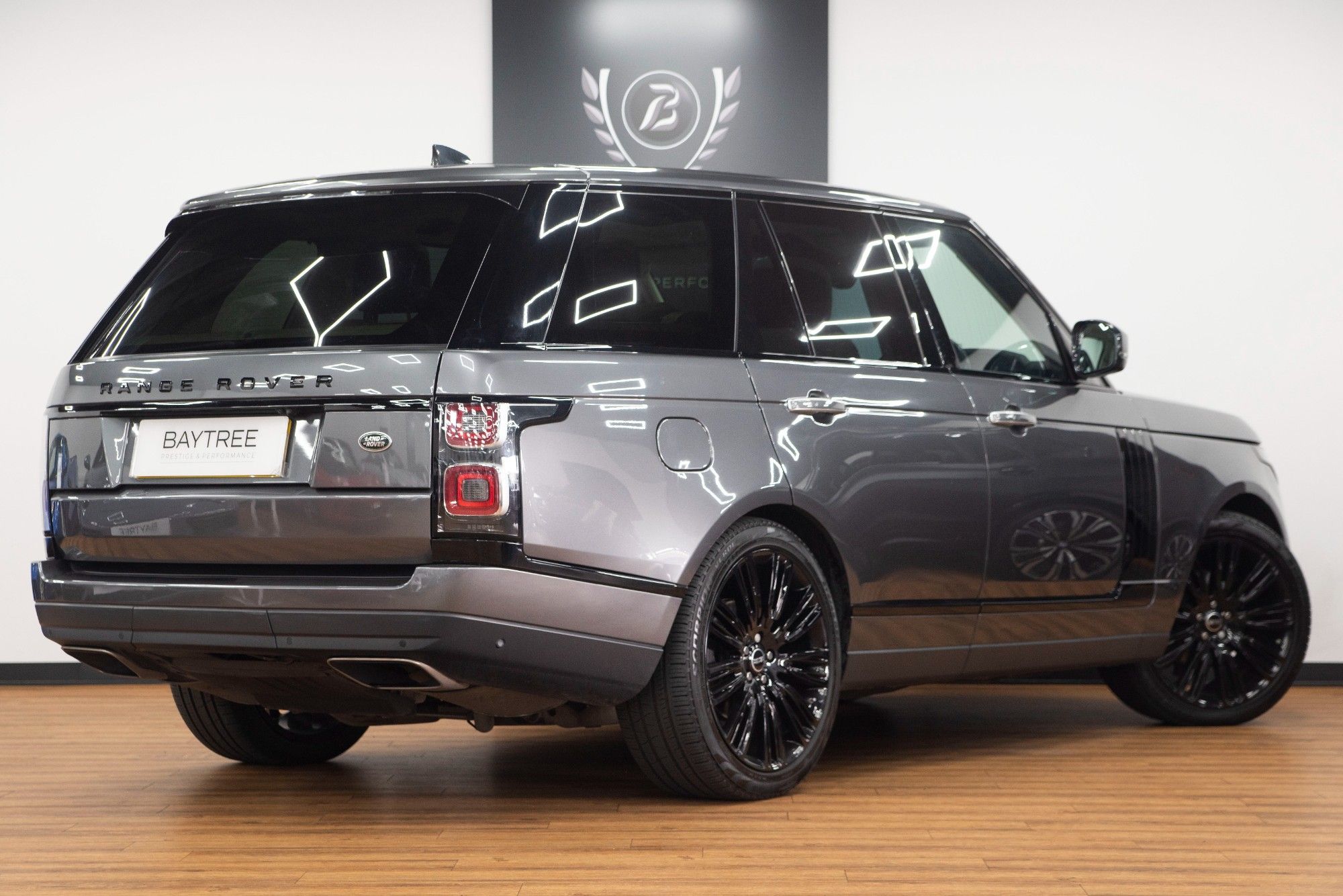 USED 2018 68 LAND ROVER RANGE ROVER 3.0 SDV6 VOGUE SE 
