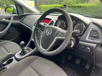 USED 2013 63 VAUXHALL ASTRA 1.7 DESIGN CDTI ECOFLEX S/S 5d 130 BHP 