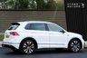 USED 2017 67 VOLKSWAGEN TIGUAN 2.0 R-LINE TDI BLUEMOTION TECHNOLOGY DSG 5d 148 BHP 