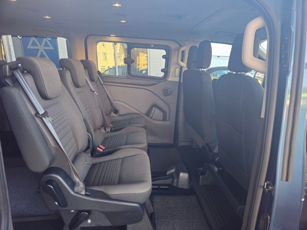 USED 2020 69 FORD TOURNEO CUSTOM 2.0 320 TITANIUM ECOBLUE 4d 129 BHP WAV 6 Seats Low Mileage  2 owners Full Service
