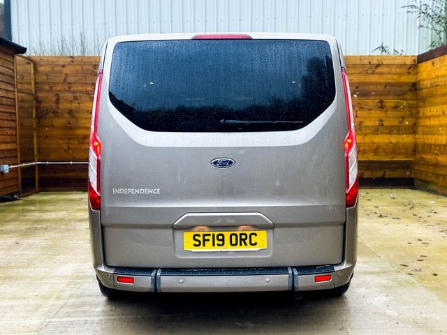 2019 FORD TOURNEO CUSTOM - Photo 11