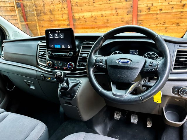 2019 FORD TOURNEO CUSTOM - Photo 2