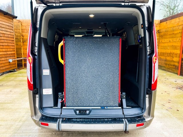 2019 FORD TOURNEO CUSTOM - Photo 12