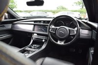 USED 2018 68 JAGUAR XF 2.0 SPORT 4d 297 BHP 