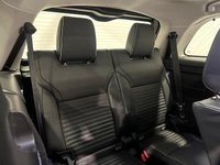 USED 2017 17 LAND ROVER DISCOVERY 3.0 TD6 HSE LUXURY 5d 255 BHP High Specification 7 Seater, Full Ebony Leather, Rear Entertainment Screens