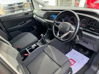USED 2021 21 VOLKSWAGEN CADDY MAXI 2.0 TDI 102PS EU6 6 SPEED MANUAL COMMERCE PLUS LWB PANEL VAN 18" PRETORIA STYLE ALLOYS * SPORTLINE SPOILER * COBRA LOWERING SPRINGS * AIRCON * DAB * REAR PARK AID