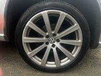 USED 2010 60 VOLKSWAGEN TIGUAN 2.0 MATCH TDI 4MOTION 5d 168 BHP 