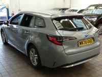 USED 2020 70 TOYOTA COROLLA 1.8 ICON 5d 121 BHP HEATED SEATS CRUISE CONTROL REAR VIEW CAMERA PARKING SENSORS 2 OWNERS SERVICE HISTORY TOYOTA WARRANTY TILL 2030