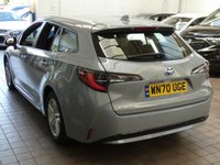 USED 2020 70 TOYOTA COROLLA 1.8 ICON 5d 121 BHP HEATED SEATS CRUISE CONTROL REAR VIEW CAMERA PARKING SENSORS 2 OWNERS SERVICE HISTORY TOYOTA WARRANTY TILL 2030