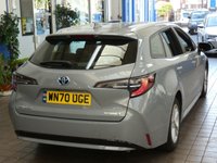 USED 2020 70 TOYOTA COROLLA 1.8 ICON 5d 121 BHP HEATED SEATS CRUISE CONTROL REAR VIEW CAMERA PARKING SENSORS 2 OWNERS SERVICE HISTORY TOYOTA WARRANTY TILL 2030