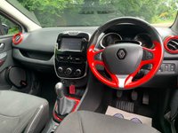USED 2015 15 RENAULT CLIO 1.5 DYNAMIQUE MEDIANAV ENERGY DCI S/S 5d 90 BHP 2015 RENAULT CLIO DYNAMIQUE MEDIA NAV - 3 FORMER KEEPERS - 1.5 DCi 60+ MPG - RED TOUCH PACK - SATELLITE NAVIGATION - ZERO ROAD TAX