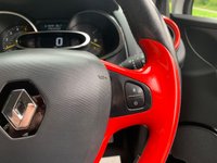 USED 2015 15 RENAULT CLIO 1.5 DYNAMIQUE MEDIANAV ENERGY DCI S/S 5d 90 BHP 2015 RENAULT CLIO DYNAMIQUE MEDIA NAV - 3 FORMER KEEPERS - 1.5 DCi 60+ MPG - RED TOUCH PACK - SATELLITE NAVIGATION - ZERO ROAD TAX