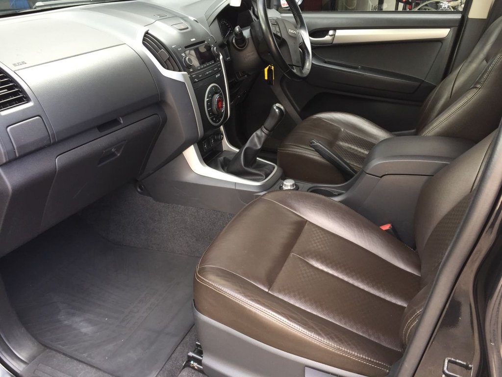 USED 2013 13 ISUZU D-MAX 2.5 TD UTAH DCB 164 BHP i KAMPER MINI, AWNING AND BIKE RACK