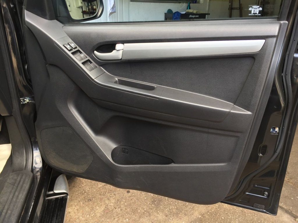 USED 2013 13 ISUZU D-MAX 2.5 TD UTAH DCB 164 BHP i KAMPER MINI, AWNING AND BIKE RACK