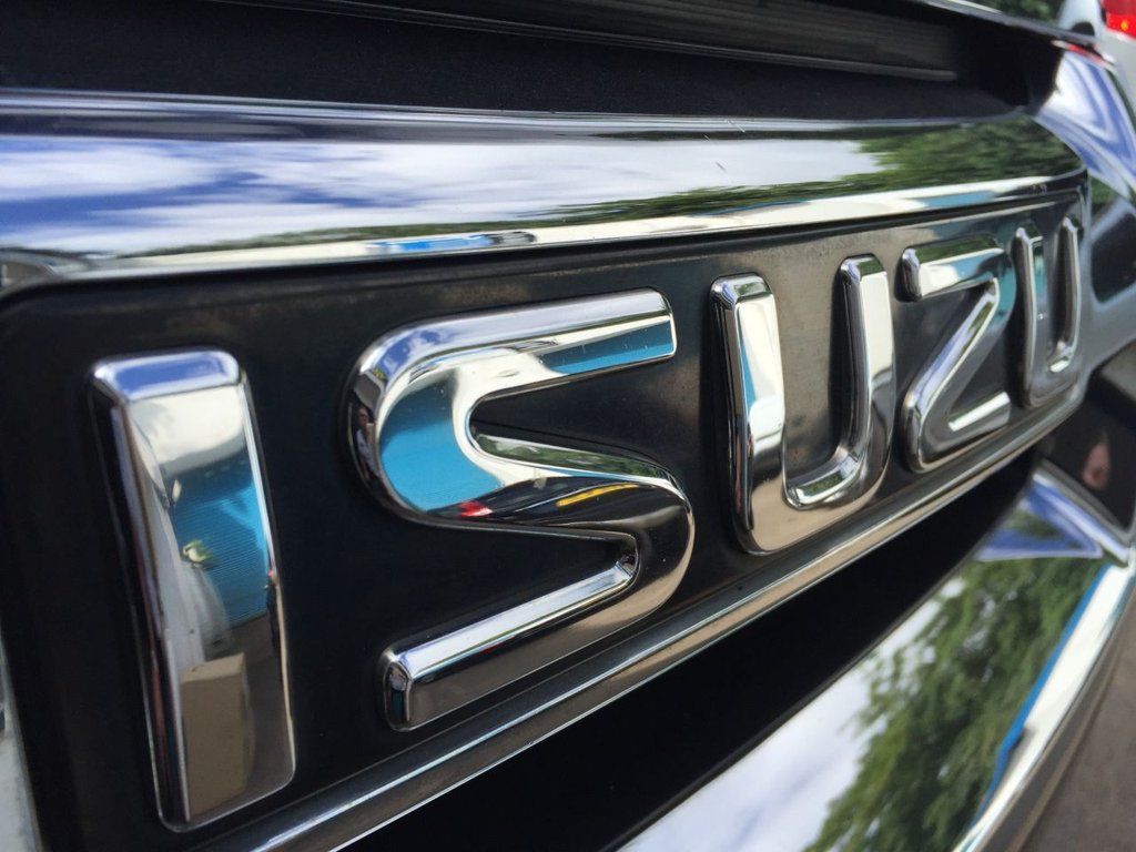 USED 2013 13 ISUZU D-MAX 2.5 TD UTAH DCB 164 BHP i KAMPER MINI, AWNING AND BIKE RACK