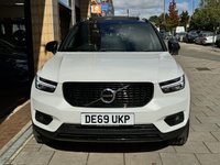 USED 2020 69 VOLVO XC40 1.5 T3 R-DESIGN 5d 161 BHP 1 LADY OWNER FULL VOLVO HISTORY