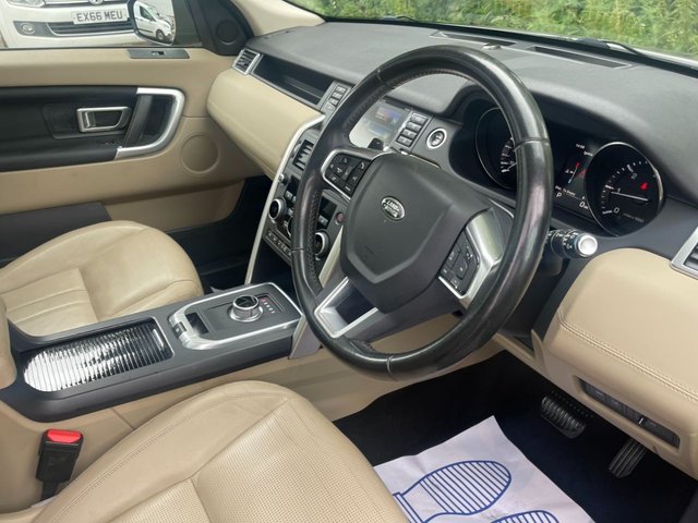 View our LAND ROVER DISCOVERY SPORT