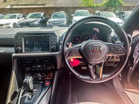 USED 2018 NISSAN GT-R 3.8 PRESTIGE 2d 562 BHP 