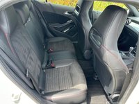 USED 2017 17 MERCEDES-BENZ GLA-CLASS 2.1 GLA 200 D AMG LINE 5d 134 BHP 2 KEYS, 2 PREVIOUS OWNERS