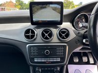 USED 2017 17 MERCEDES-BENZ GLA-CLASS 2.1 GLA 200 D AMG LINE 5d 134 BHP 2 KEYS, 2 PREVIOUS OWNERS