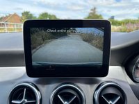 USED 2017 17 MERCEDES-BENZ GLA-CLASS 2.1 GLA 200 D AMG LINE 5d 134 BHP 2 KEYS, 2 PREVIOUS OWNERS