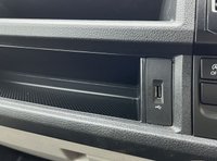 USED 2016 66 VOLKSWAGEN TRANSPORTER SHUTTLE 2.0 T30 TDI SHUTTLE S BMT 5d 101 BHP 
